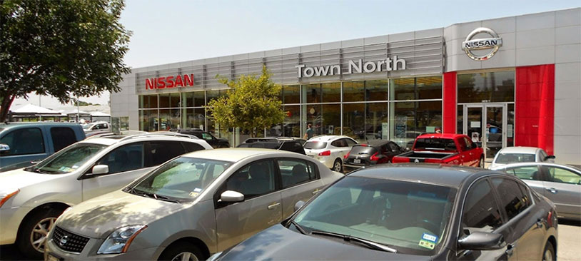 Exterior - Town North Nissan - Austin, TX